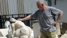 Dinu Rădulescu dă sculpturii încă un centaur