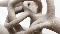 Galateea Contemporary Art vă invită vineri, 17 iunie 2016, ora 19:00 la vernisajul  expoziției  ”Templum” a ceramistei Diana Butucariu