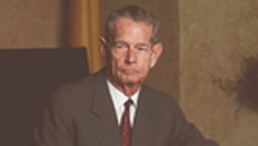 Ministerul Culturii va finanța realizarea statuii Regelui Mihai I, cu ocazia a 100 de ani de la nașterea acestuia